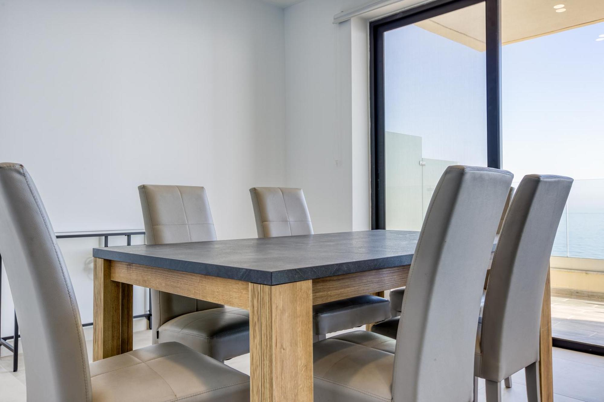 Seafront Sliema Apartment With Balcony & Sea Views By Jl מראה חיצוני תמונה