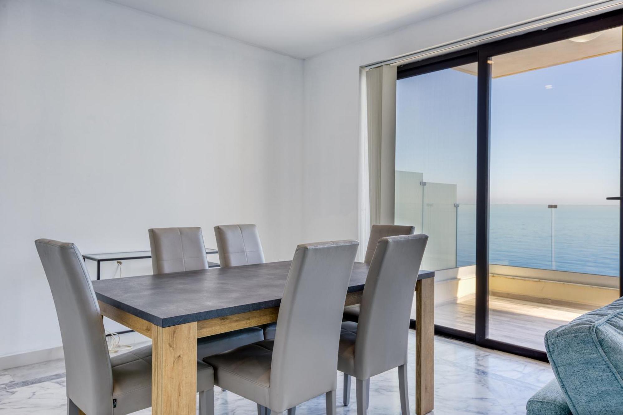 Seafront Sliema Apartment With Balcony & Sea Views By Jl מראה חיצוני תמונה