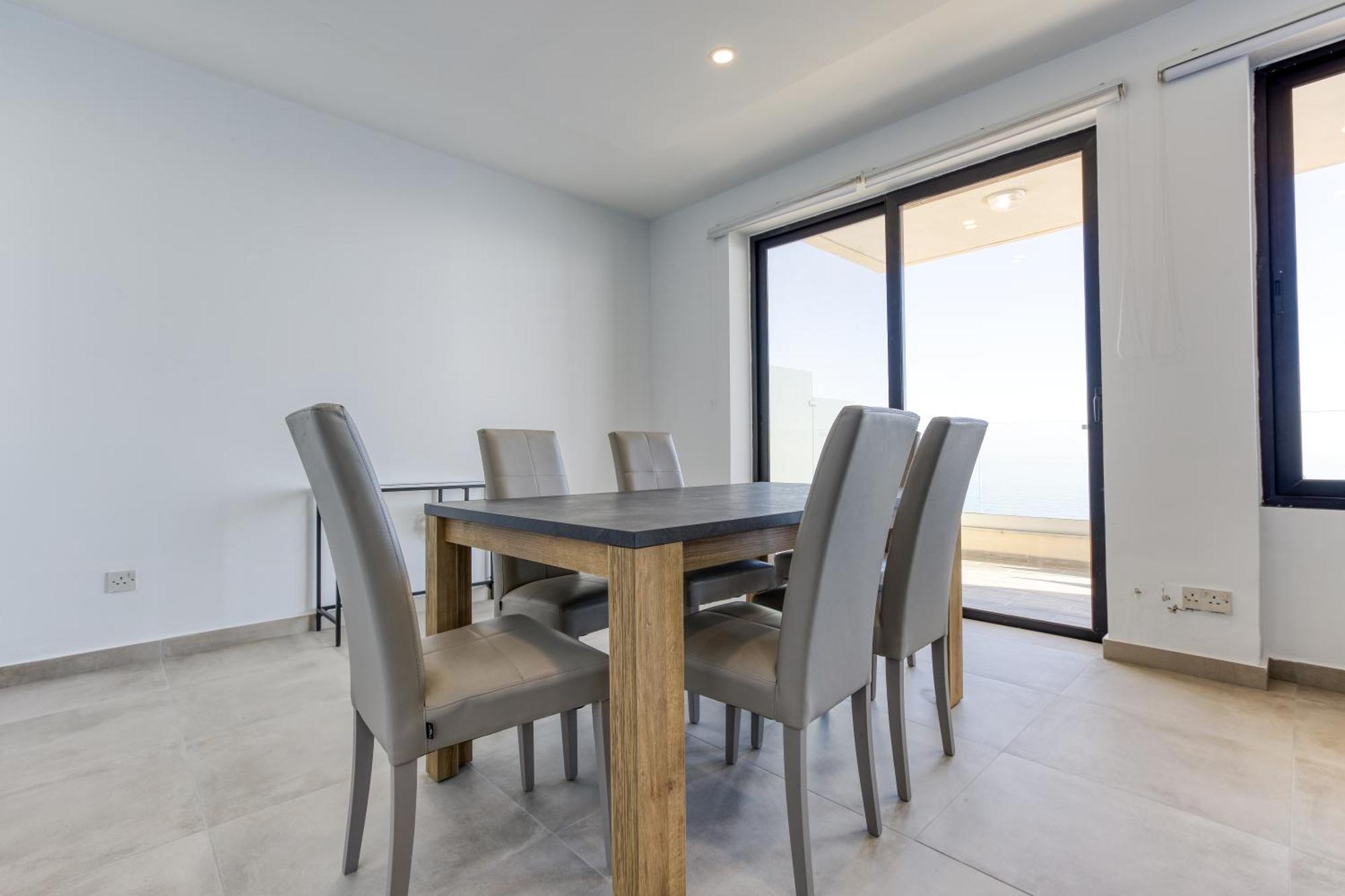 Seafront Sliema Apartment With Balcony & Sea Views By Jl מראה חיצוני תמונה