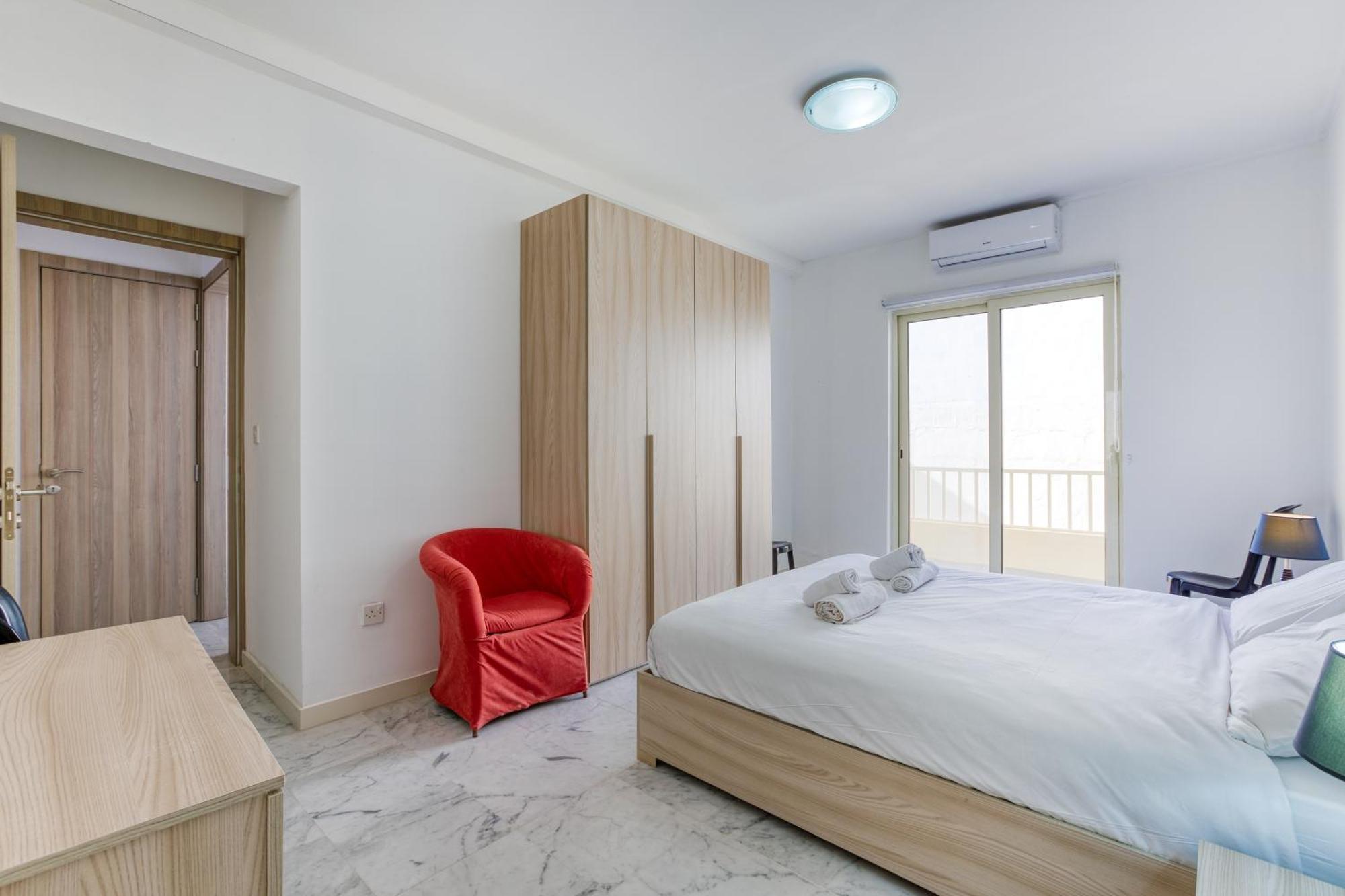 Seafront Sliema Apartment With Balcony & Sea Views By Jl מראה חיצוני תמונה